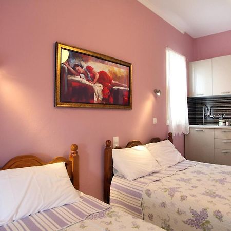 The Filoxenia Apartments, Nikiana Dış mekan fotoğraf