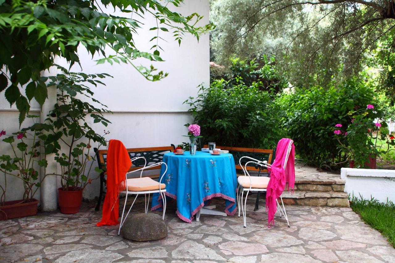 The Filoxenia Apartments, Nikiana Dış mekan fotoğraf